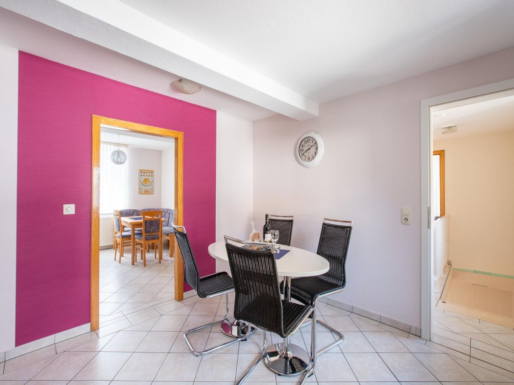 Delightful Holiday Home In Battenberg Near Forest Exterior foto